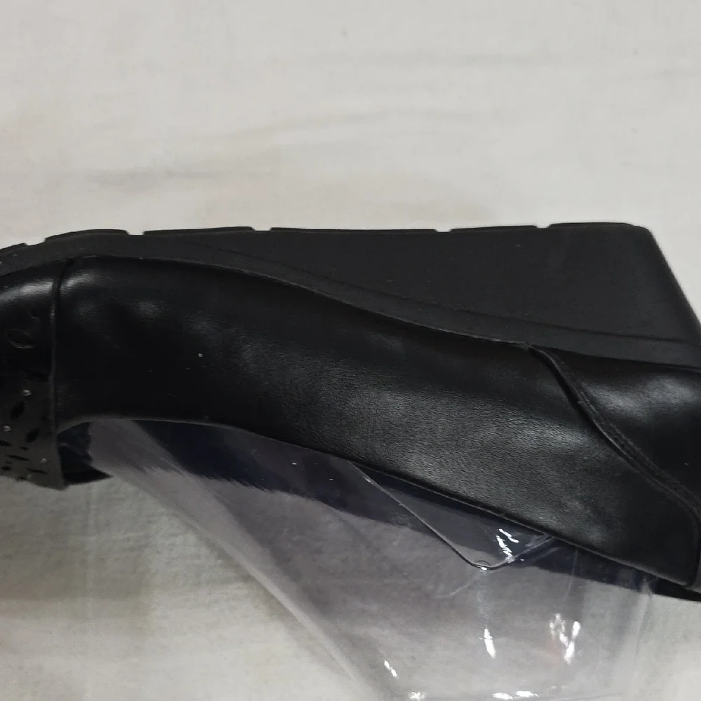 Kim Rogers Memory Foam Women's Wedge Slip-On‎ Shoes Black  Sz 10 GUC *READ*.